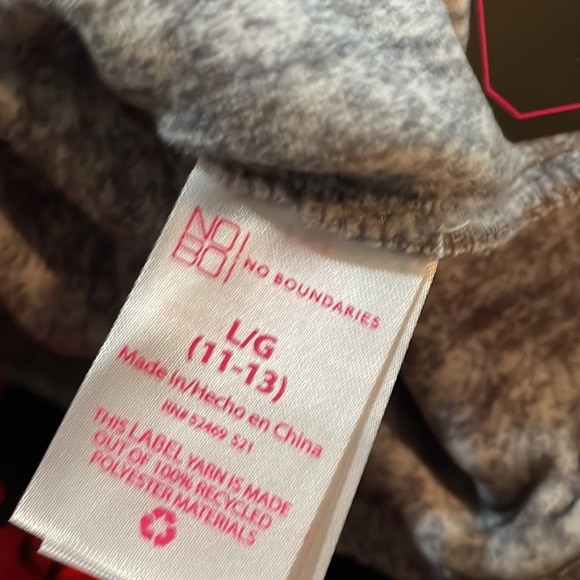 🆕 No Boundaries Super Plush Grey Velour High Waisted Leggings - Picture 4 of 7